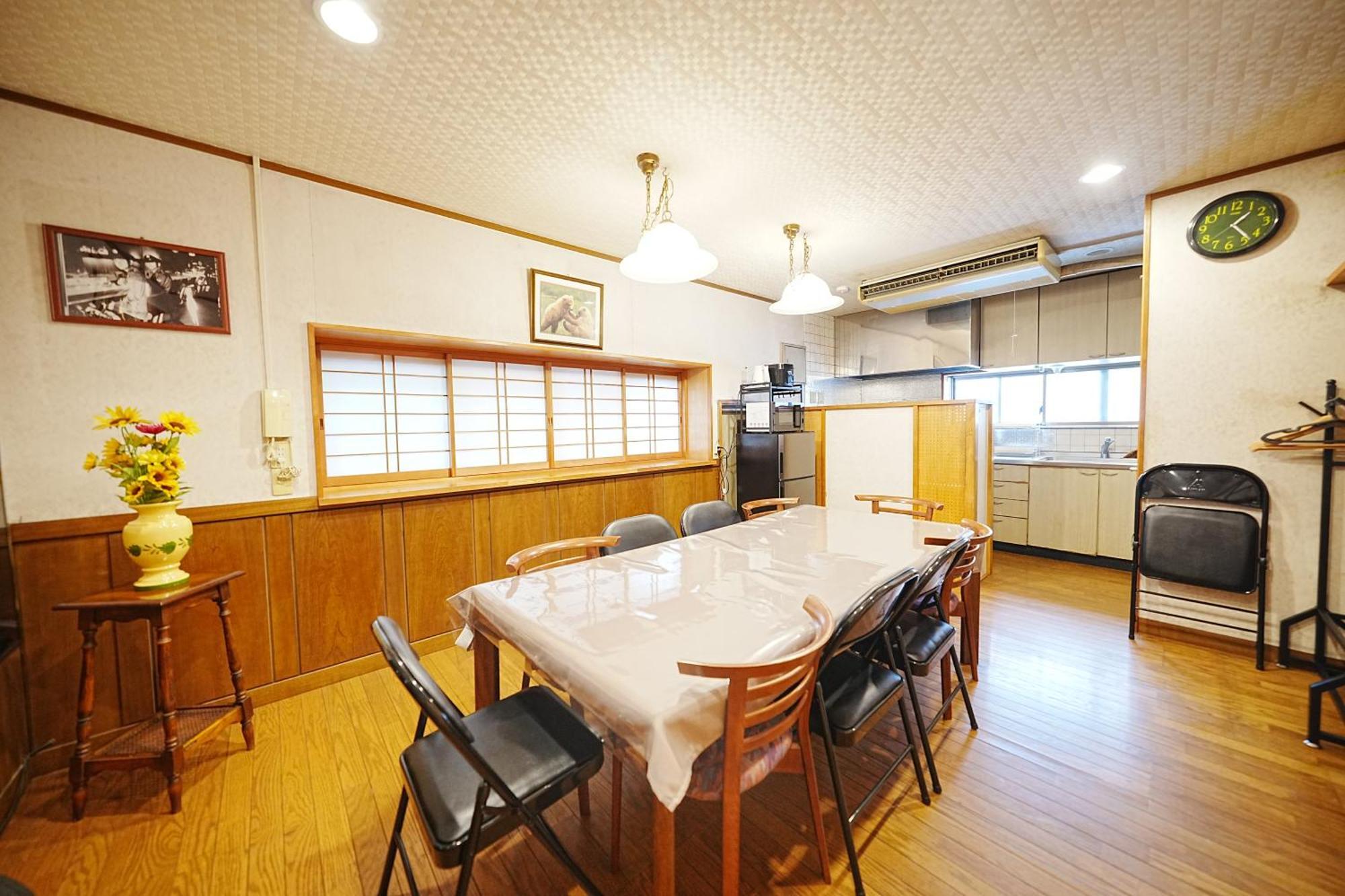 Family Or Business Travel 20 Percent Off 20 Guests 144Sqm Free Ikebukuro Shuttle 2 Kitchens Bathrooms 4 Bedrooms Tokió Kültér fotó